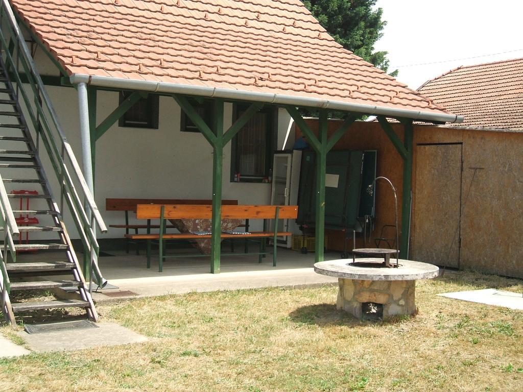 Feherszeker Apartmanok Abádszalók Zewnętrze zdjęcie